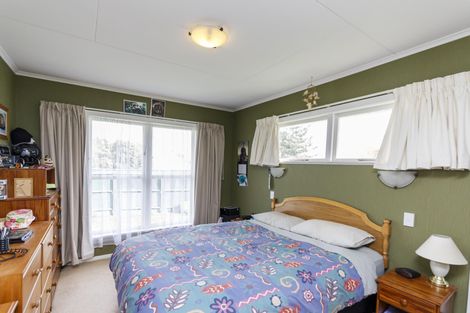 Photo of property in 15 Tweed Street, Roslyn, Palmerston North, 4414