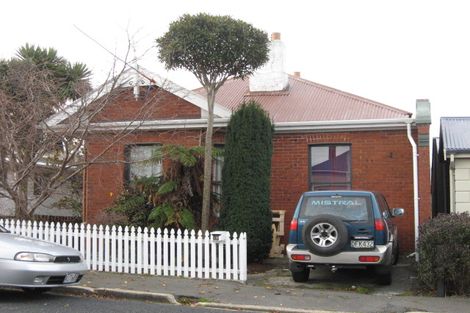 Photo of property in 16 Beresford Street, Kaikorai, Dunedin, 9010