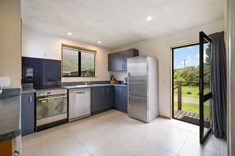 Photo of property in 27 Oxford Street, Kingston, Athol, 9793