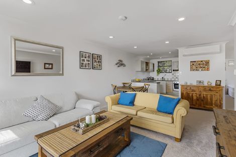 Photo of property in 3/8 Monte Cassino Place, Birkdale, Auckland, 0626