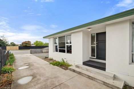 Photo of property in 1/53 Bassett Street, Burwood, Christchurch, 8083