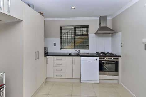 Photo of property in 8 Burbridge Road, Favona, Auckland, 2024