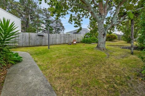 Photo of property in 24b Tindalls Bay Road, Manly, Whangaparaoa, 0930