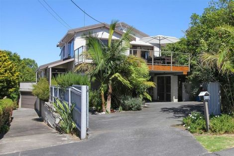 Photo of property in 155 Vipond Road, Stanmore Bay, Whangaparaoa, 0932