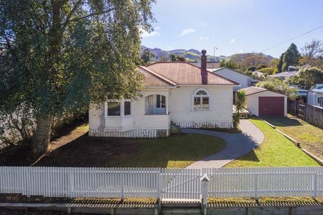 Photo of property in 6 Parry Palm Avenue, Waihi, 3610