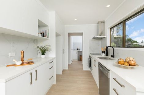 Photo of property in 561 Swanson Road, Ranui, Auckland, 0612