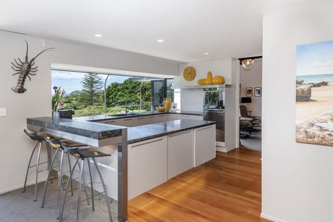 Photo of property in 130 Macleans Road, Bucklands Beach, Auckland, 2014