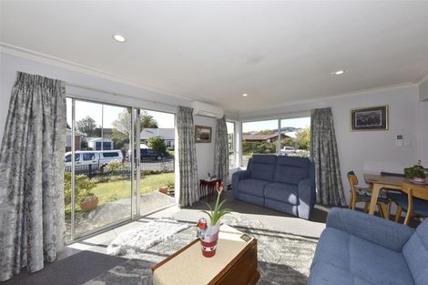 Photo of property in 2a Mallett Place, Halswell, Christchurch, 8025
