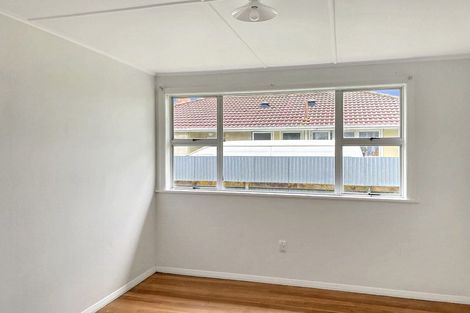 Photo of property in 30 Hislop Avenue, Onekawa, Napier, 4110