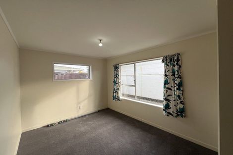 Photo of property in 10 Winiata Place, Otaki, 5512