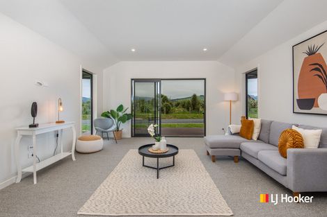 Photo of property in 44 Constitution Avenue, Milton, 9220