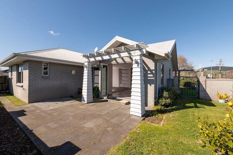 Photo of property in 256 Vaughan Road, Owhata, Rotorua, 3010