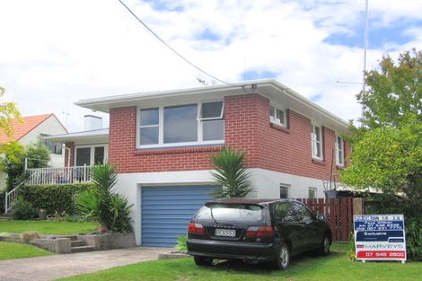 Photo of property in 7 Kowai Grove, Omokoroa, 3114