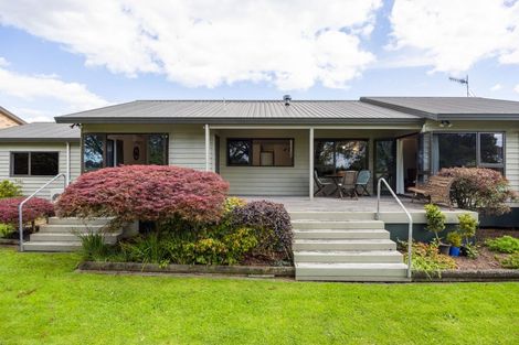 Photo of property in 8 Rimmington Drive, Hamilton Lake, Hamilton, 3204