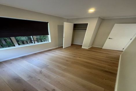 Photo of property in 81 Kemp Road, Massey, Auckland, 0614