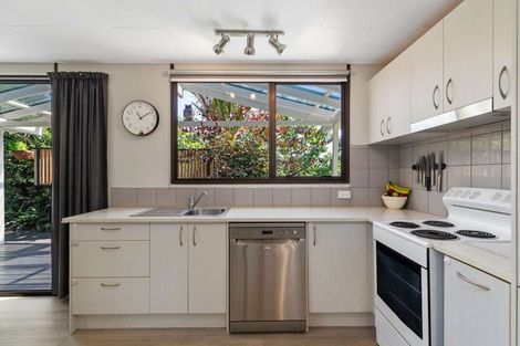 Photo of property in 1/39 Clayburn Road, Glen Eden, Auckland, 0602