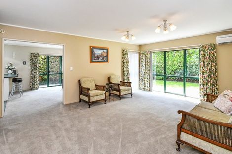 Photo of property in 91 Rushgreen Avenue, Pahurehure, Papakura, 2113