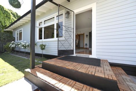 Photo of property in 1001 Heretaunga Street East, Parkvale, Hastings, 4122