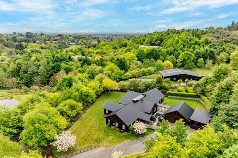 Photo of property in 38 Tauroa Valley Road, Havelock North, 4130