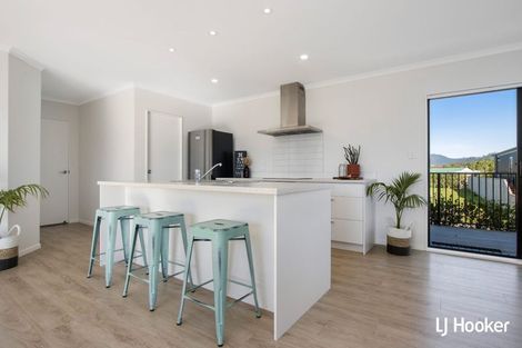 Photo of property in 5 Moet Crescent, Waihi Beach, 3611