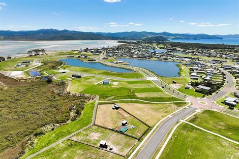 Photo of property in 239 Hamiora Street, Matarangi, 3592