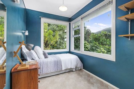 Photo of property in 55 Spencer Street, Crofton Downs, Wellington, 6035