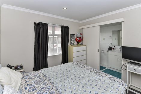 Photo of property in 8 Burbridge Road, Favona, Auckland, 2024
