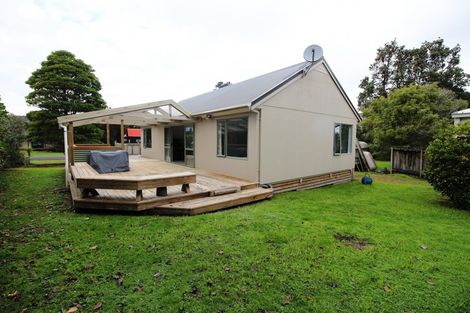 Photo of property in 103 Kowhai Avenue, Matarangi, Whitianga, 3592
