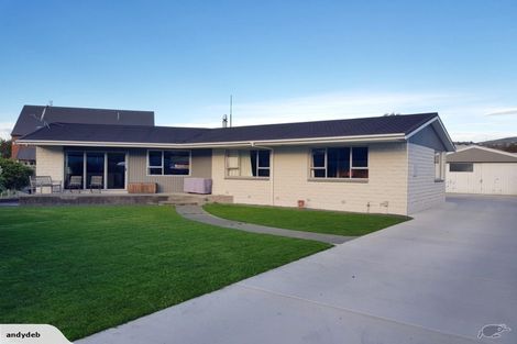 Photo of property in 126 Somerfield Street, Somerfield, Christchurch, 8024