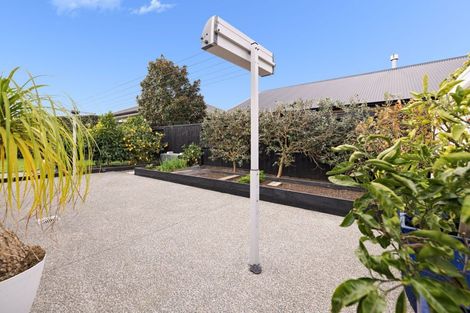 Photo of property in 20 Montia Close, Papamoa Beach, Papamoa, 3118