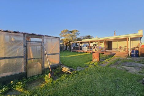 Photo of property in 19 Hoffman Street, Hokitika, 7810