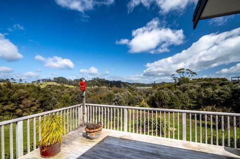 Photo of property in 15 Tikitiki Lane, Russell, 0272