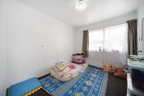 Photo of property in 25 Lachlan Place, Favona, Auckland, 2024