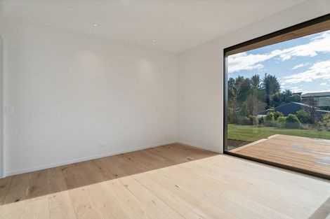 Photo of property in 44 Stackbrae Avenue, Wanaka, 9305