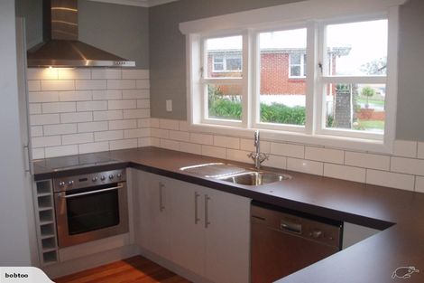 Photo of property in 4 Kent Street, Gate Pa, Tauranga, 3112