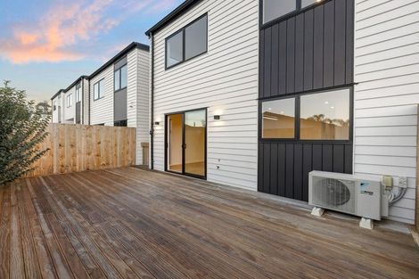 Photo of property in 27 Jandell Crescent, Bucklands Beach, Auckland, 2014