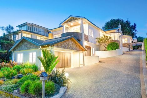 Photo of property in 6 Seabreeze Road, Narrow Neck, Auckland, 0624