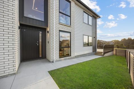 Photo of property in 3 Tinaku Road, Flat Bush, Auckland, 2019