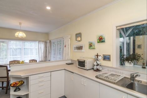 Photo of property in 7-7a Weka Road, Raumati Beach, Paraparaumu, 5032