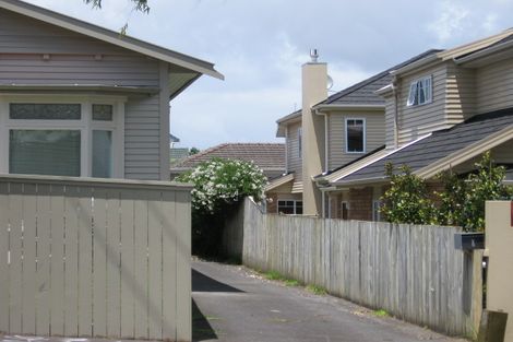 Photo of property in 8 Raymond Street, Point Chevalier, Auckland, 1022