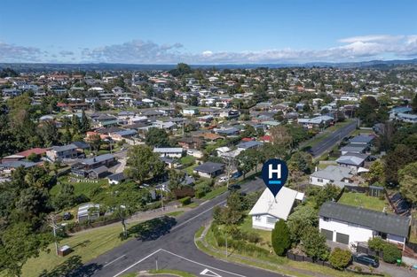 Photo of property in 2 Grosmont Terrace, Brookfield, Tauranga, 3110