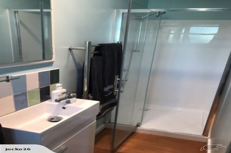 Photo of property in 2/4 George Street, Mangere East, Auckland, 2024