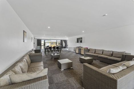 Photo of property in 16 Silverstone Drive, Cromwell, 9384