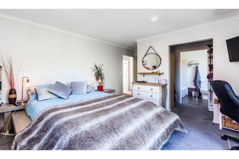 Photo of property in 77 Alverna View, Gulf Harbour, Whangaparaoa, 0930