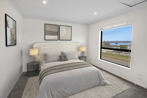 Photo of property in 4/1 Scott Road, Hobsonville, Auckland, 0616