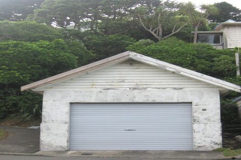 Photo of property in 72 Pembroke Road, Northland, Wellington, 6012