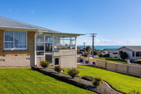 Photo of property in 24 Crownhill Street, Spotswood, New Plymouth, 4310