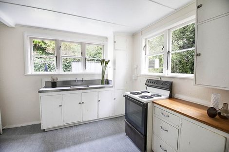 Photo of property in 47-47a Milton Road, Bluff Hill, Napier, 4110