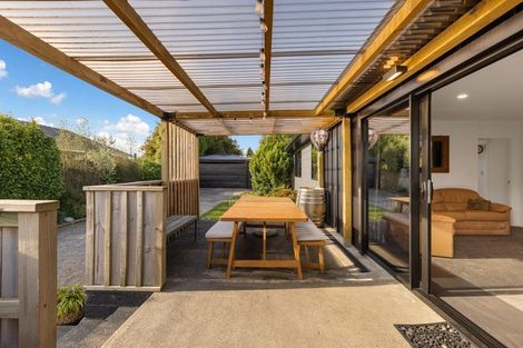 Photo of property in 8 Coleman Place, Darfield, 7510