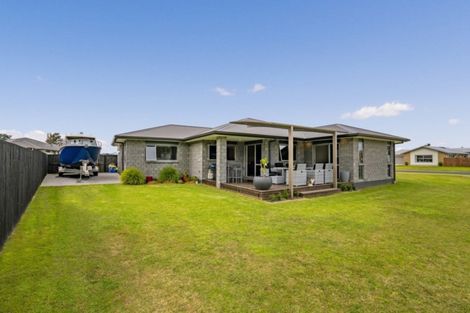 Photo of property in 325 Cook Drive, Whitianga, 3510